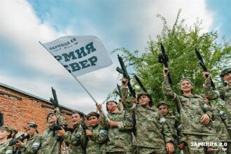 Лагерь «Авангард», лазертаг: Бег с тагером по песчаной тропе «Авангарда» — №646