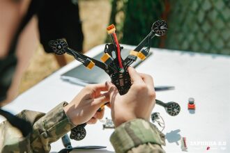 Фото «Зарницы 2.0»: Скрытная позиция в зелени на полигоне — №648