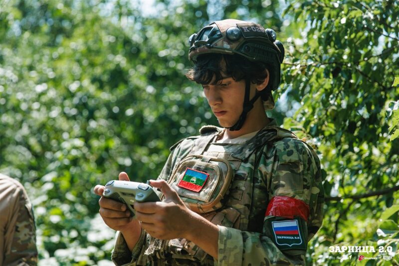 Лагерь «Авангард», лазертаг: Динамичный манёвр группы LASERWAR — №700