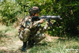 LASERWAR на «Зарнице 2.0»: Полный рост: камуфляж и берцы на плацу — №704