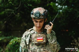 Лагерь «Авангард», лазертаг: Портрет бойца в шлеме LASERWAR — №730