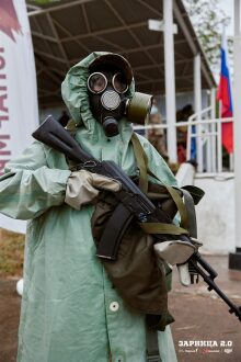 Лазертаг LASERWAR: огневой контакт из-за песчаного бруствера на площадке LASERWAR