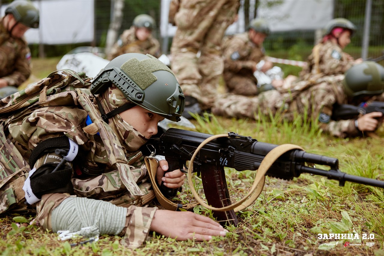 Турнир «Зарницы 2.0» LASERWAR: контроль рубежа на открытом участке во время миссии лазертага