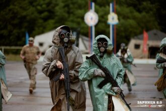 «Зарница 2.0»: Ряд тактических шлемов в построении — №385