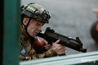 Фото «Зарницы 2.0»: Скрытная позиция в зелени на полигоне — №528