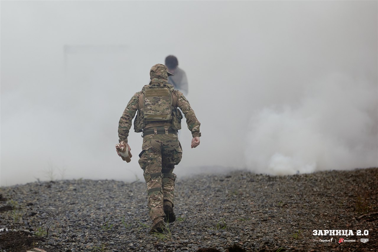 Фото «Зарницы 2.0»: Наблюдение с возвышенности полигона — №636