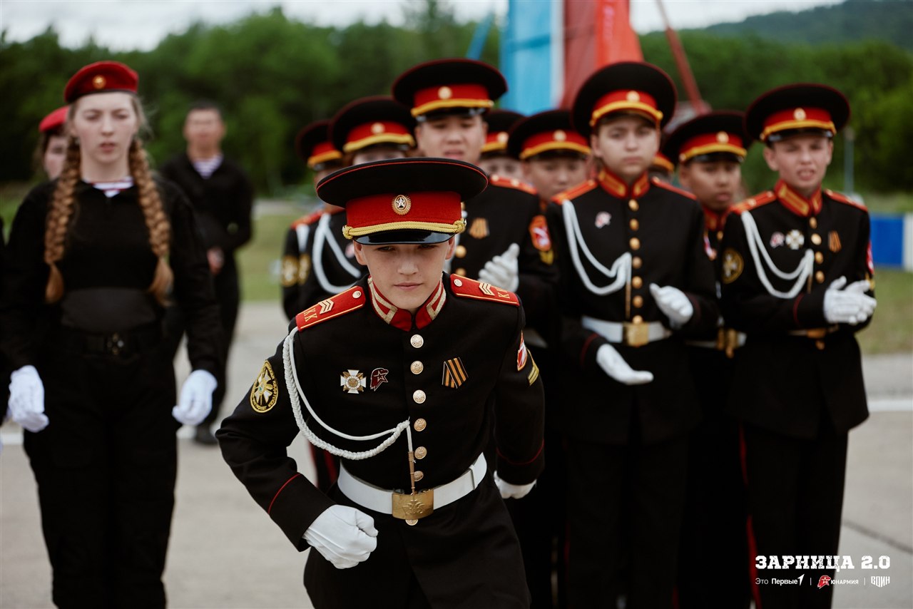 «Зарница 2.0»: Отряд проходит мимо бетонного сооружения — №775