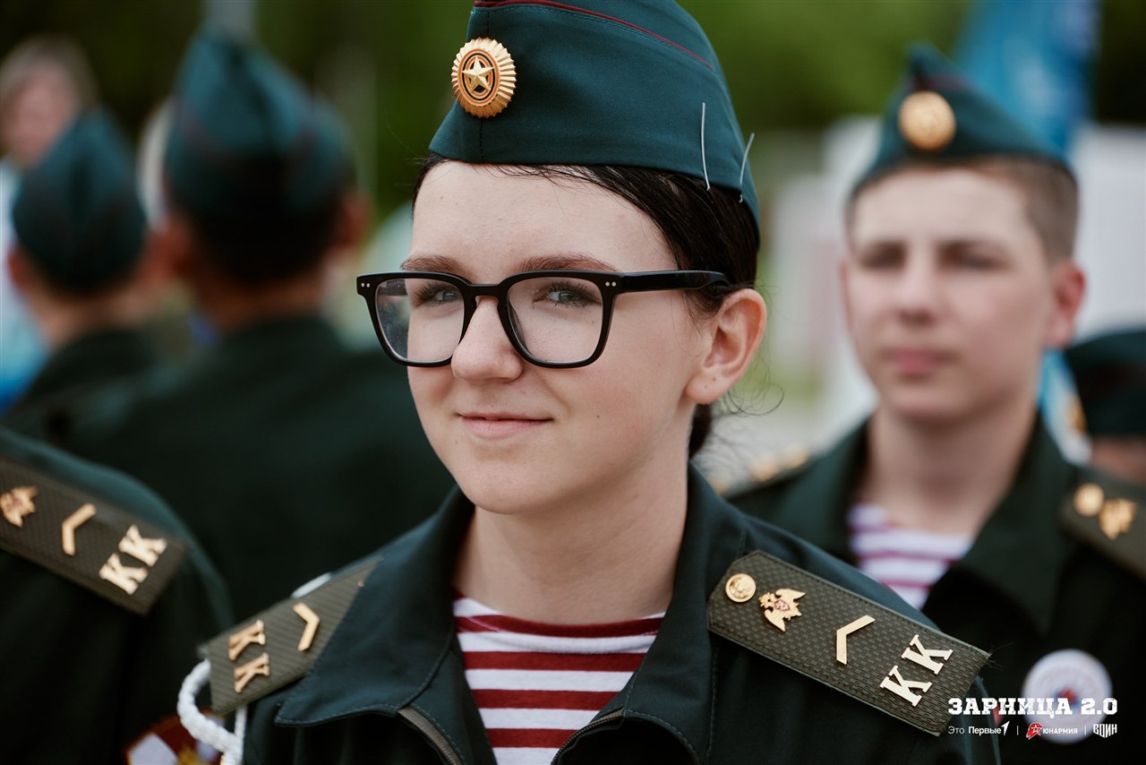Лагерь «Авангард», лазертаг: Полный рост: камуфляж и берцы на плацу — №784