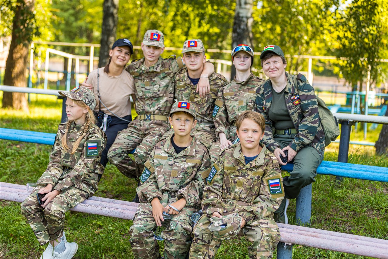 Фото «Зарницы 2.0»: переход между зонами лазертаг-арены на полигоне «Зарницы 2.0»