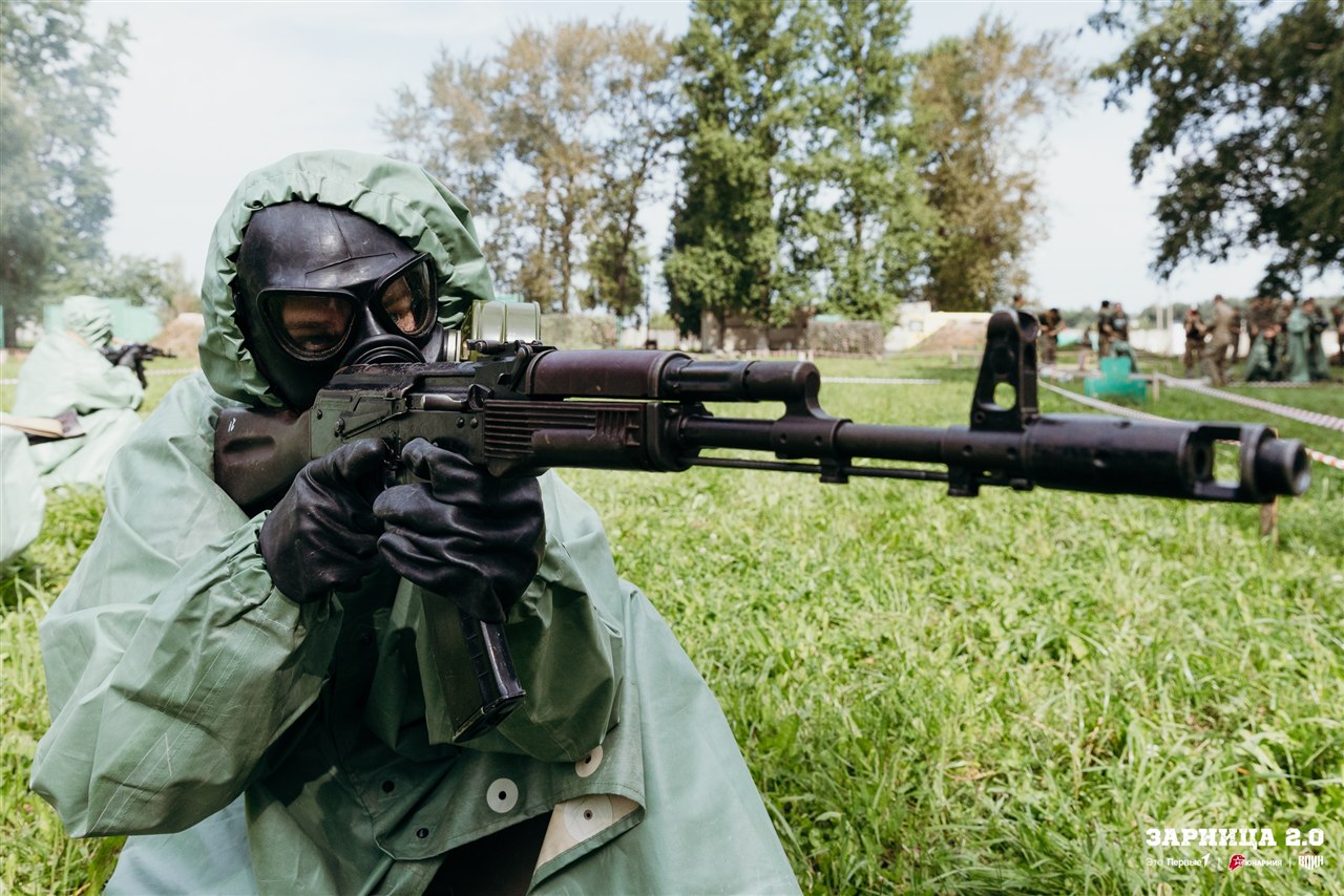 Турнир «Зарницы 2.0» LASERWAR: Строй участников на плацу лагеря «Авангард» — №161