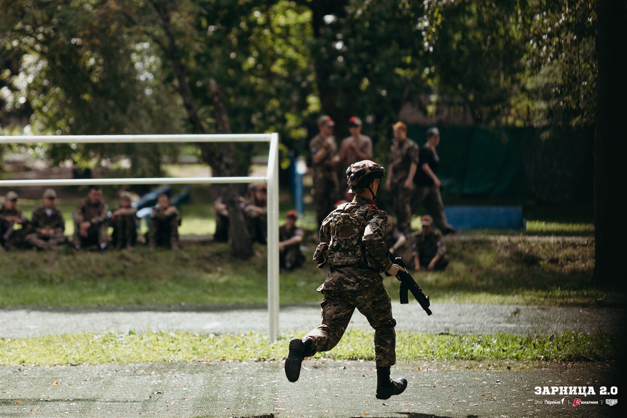Фото «Зарницы 2.0»: Скрытная позиция в зелени на полигоне — №168