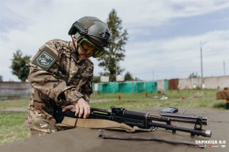 Турнир «Зарницы 2.0» LASERWAR: Групповой портрет отряда на полигоне — №233