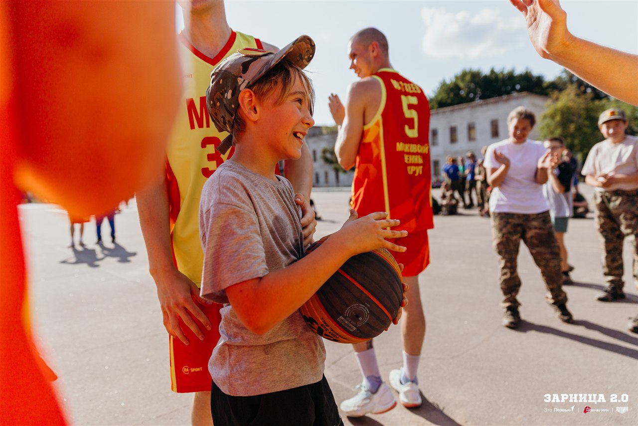 «Зарница 2.0»: Привал у палаток лагеря «Авангард» — №349