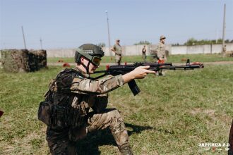 Фото «Зарницы 2.0»: Тактическая стойка на склоне песчаного поля — №414