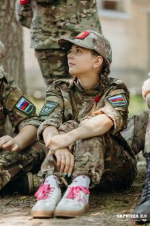 Турнир «Зарницы 2.0» LASERWAR: Отряд проходит мимо бетонного сооружения — №455