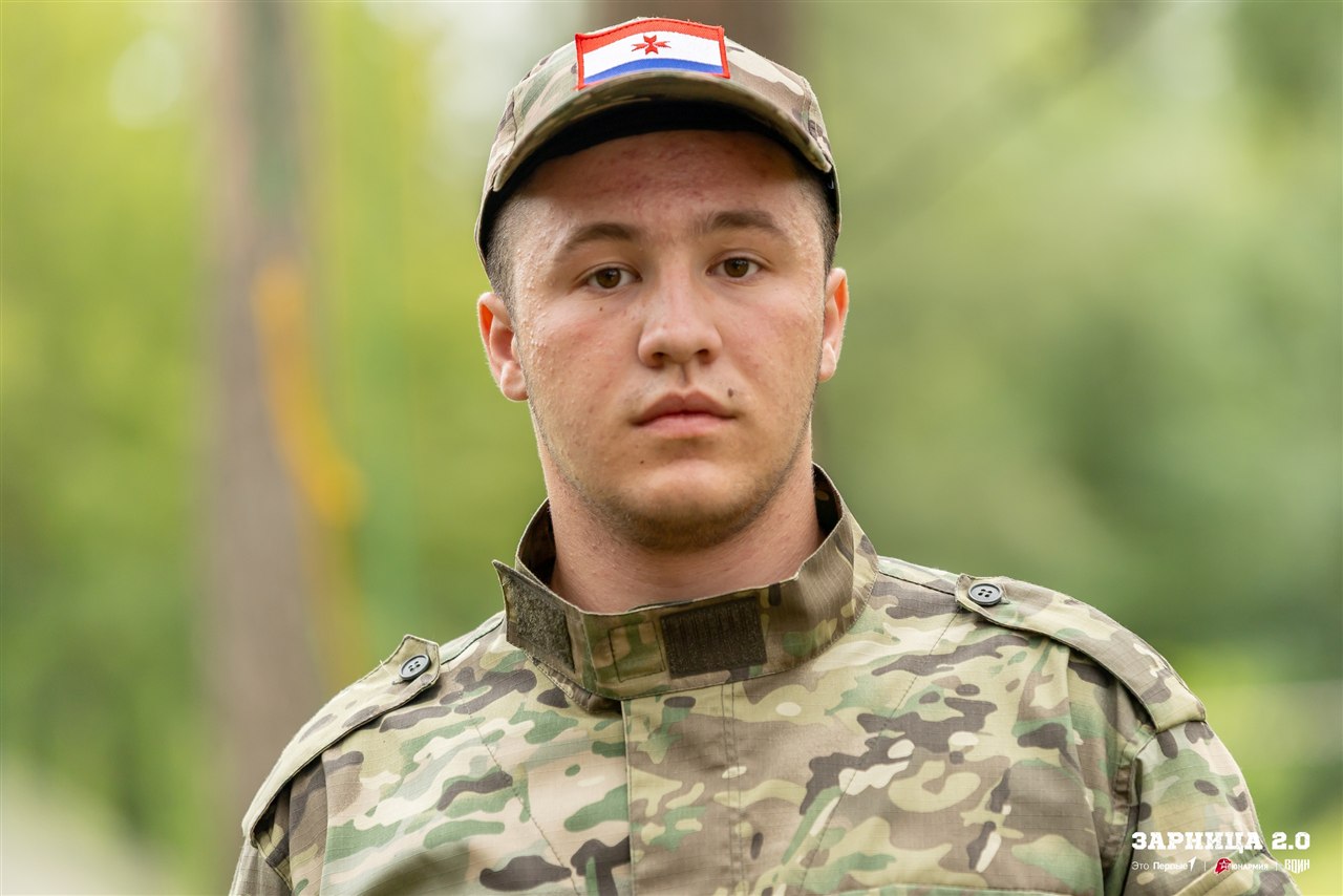 Фото «Зарницы 2.0»: выход отряда на старт миссии «Зарницы» на полигоне «Зарницы 2.0»