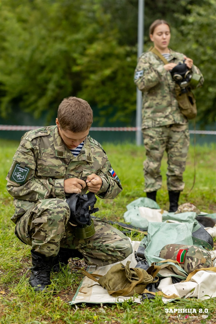 LASERWAR на «Зарнице 2.0»: сбор команды у информационного маркера в лазертаг-дне «Зарницы»