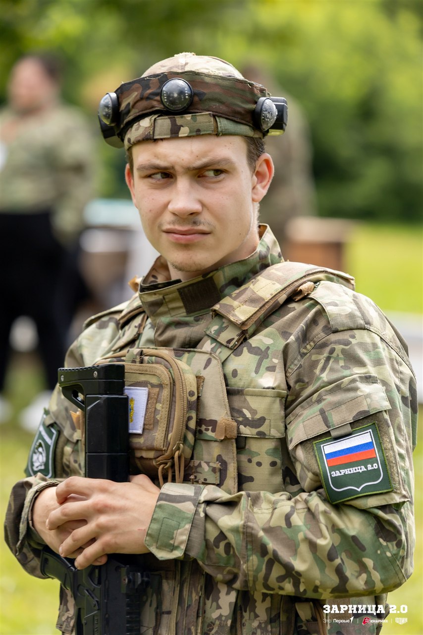 Лазертаг LASERWAR: Ряд тактических шлемов в построении — №225