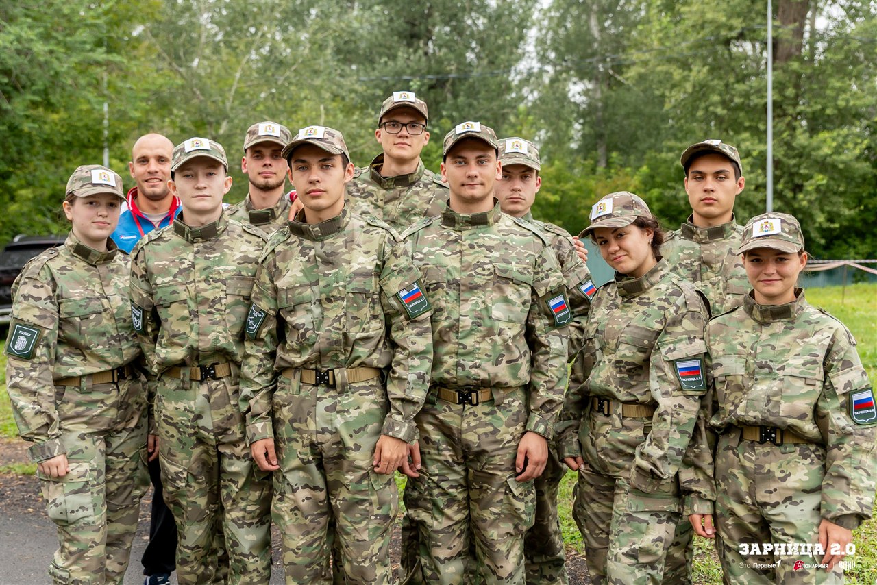 Лагерь «Авангард», лазертаг: Портрет бойца в шлеме LASERWAR — №250