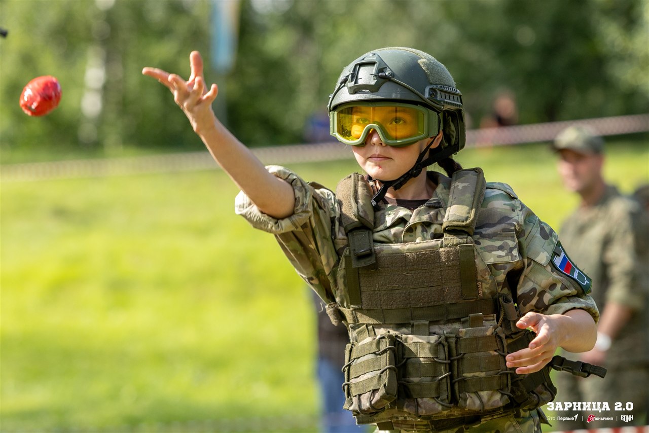 Фото «Зарницы 2.0»: Сбор команды у информационного маркера — №390