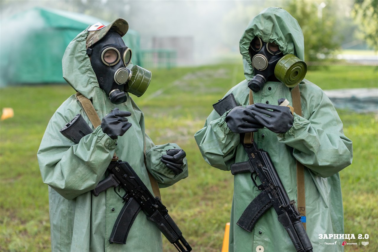 Турнир «Зарницы 2.0» LASERWAR: Строй участников на плацу лагеря «Авангард» — №521
