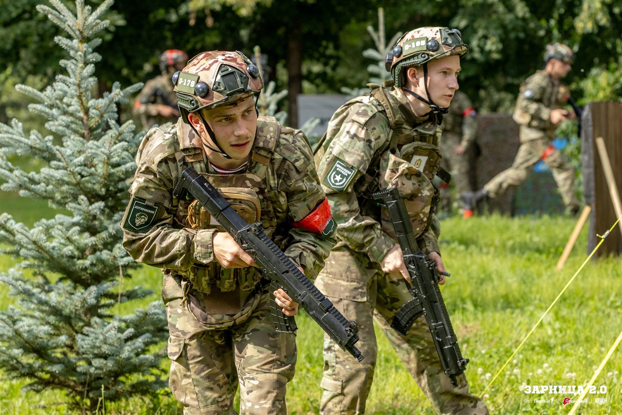 LASERWAR на «Зарнице 2.0»: Широкий кадр строя на тренировочном поле — №818
