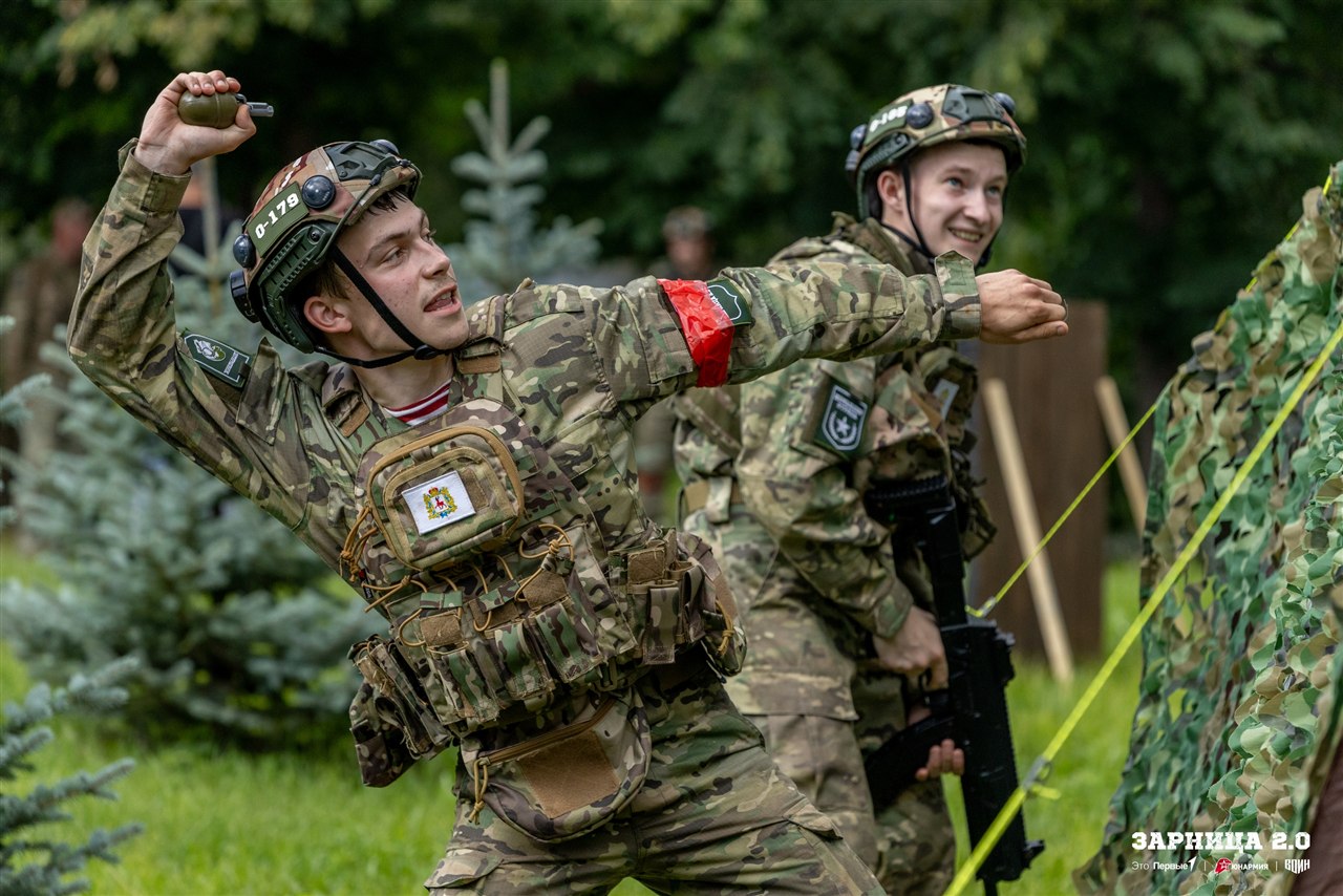 Лагерь «Авангард», лазертаг: Динамичный манёвр группы LASERWAR — №820