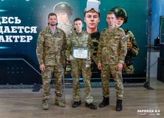 Фото «Зарницы 2.0»: Портрет бойца в шлеме LASERWAR — №930