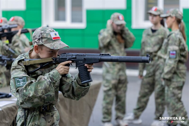 Фото «Зарницы 2.0»: Скрытная позиция в зелени на полигоне — №1008