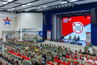 «Зарница 2.0»: Отряд проходит мимо бетонного сооружения — №1255