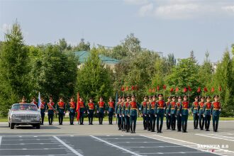 Турнир «Зарницы 2.0» LASERWAR: Колонна участников вдоль грунтовой дороги — №1289