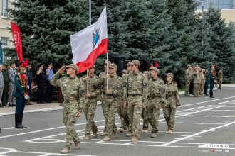 Фото «Зарницы 2.0»: Широкий кадр строя на тренировочном поле — №1338
