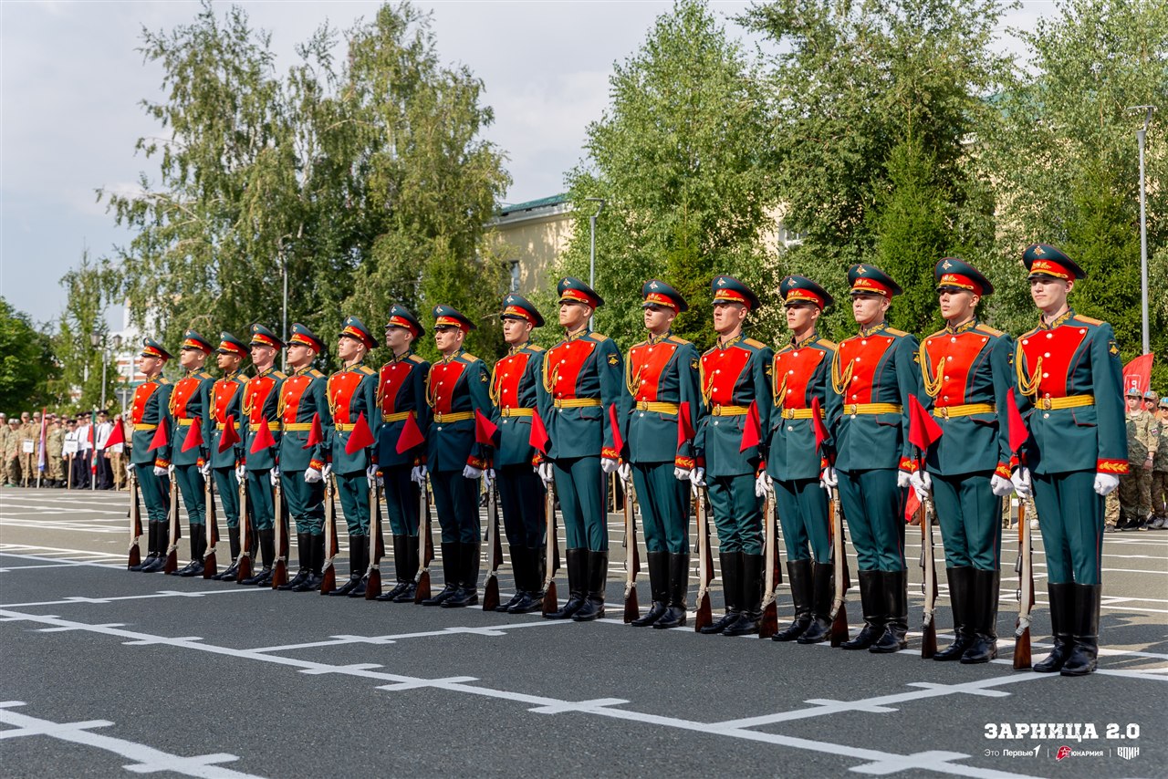 Фото «Зарницы 2.0»: Скрытная позиция в зелени на полигоне — №1368