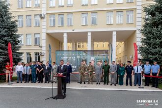 «Зарница 2.0»: Колонна участников вдоль грунтовой дороги — №1369