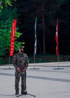 Фото «Зарницы 2.0»: выход отряда на старт миссии «Зарницы» на полигоне «Зарницы 2.0»