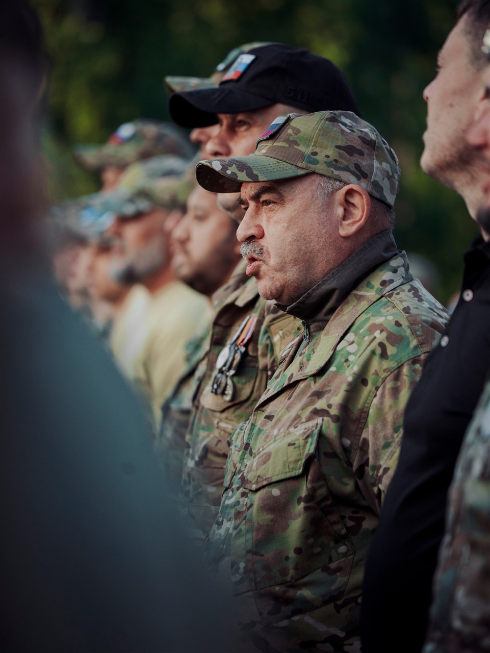 Фото «Зарницы 2.0»: Полный рост: камуфляж и берцы на плацу — №144