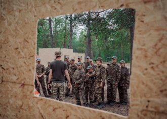 Фото «Зарницы 2.0»: Тактическая стойка на склоне песчаного поля — №294