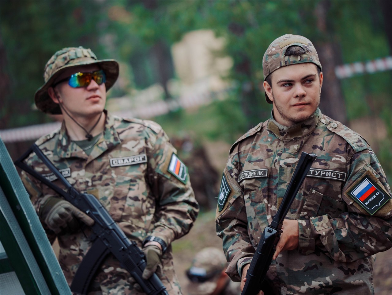 Турнир «Зарницы 2.0» LASERWAR: Группа с тагерами LASERWAR в камуфляже — №323