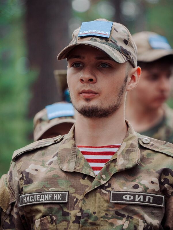 Турнир «Зарницы 2.0» LASERWAR: Отряд проходит мимо бетонного сооружения — №335