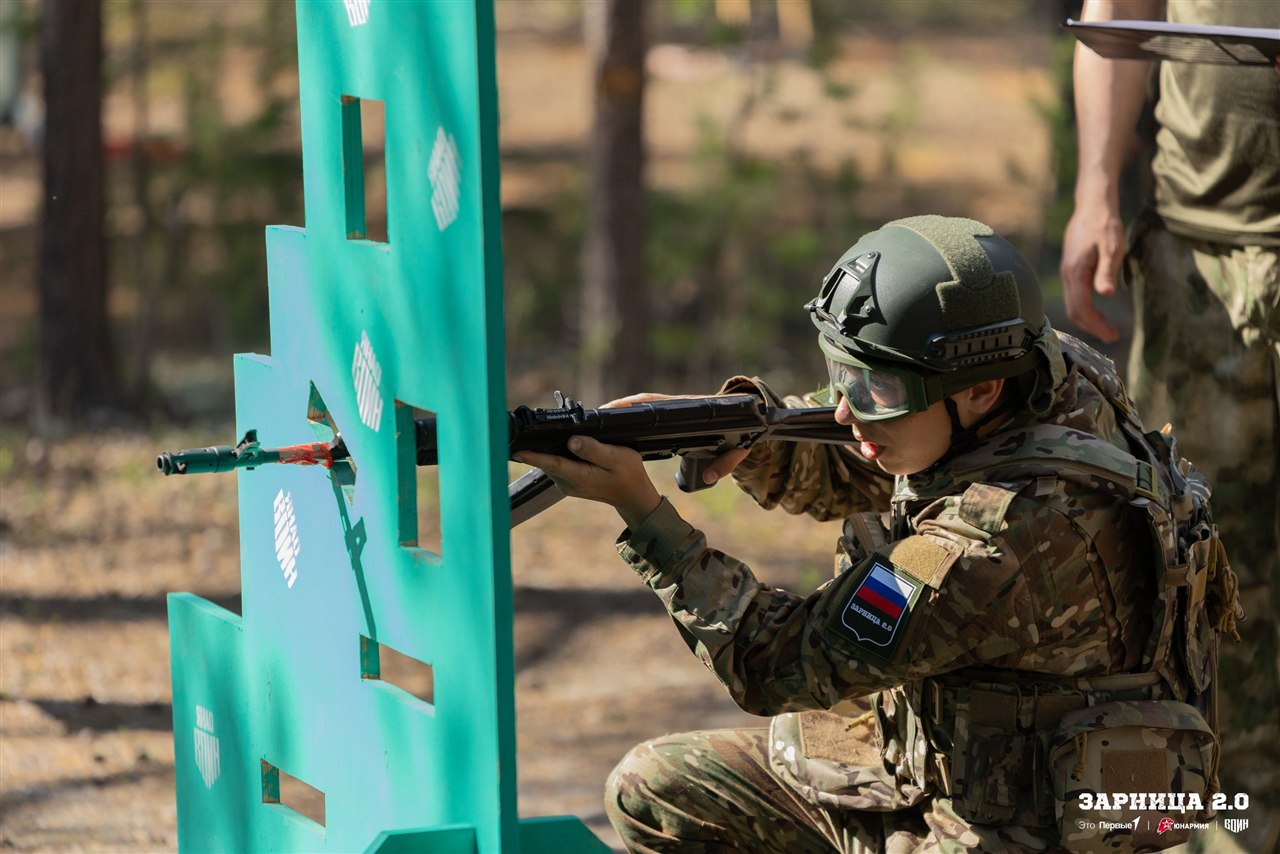 Фото «Зарницы 2.0»: Переход между зонами лазертаг-арены — №426