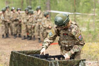 Турнир «Зарницы 2.0» LASERWAR: Ряд тактических шлемов в построении — №665