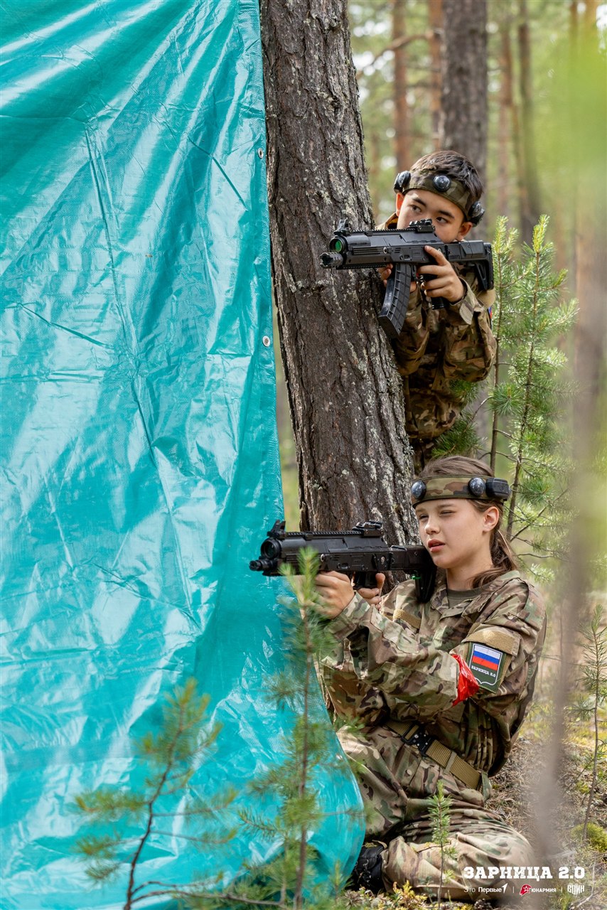 Фото «Зарницы 2.0»: Переход между зонами лазертаг-арены — №906