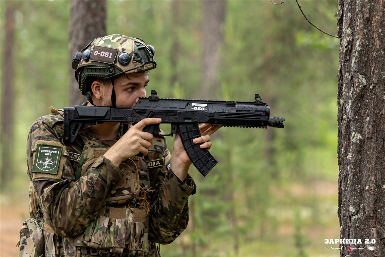 LASERWAR на «Зарнице 2.0»: Инструктаж команды перед лазертаг-миссией — №1202