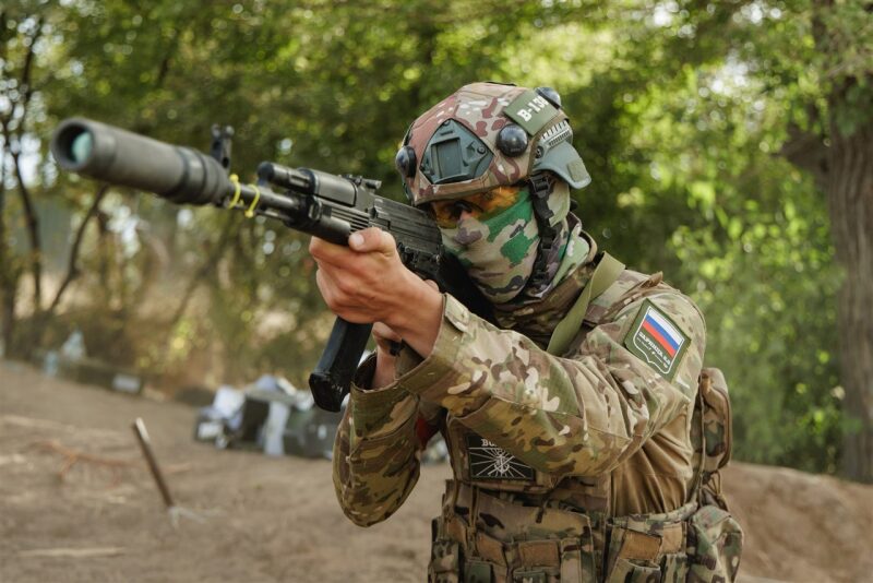 Фото «Зарницы 2.0»: динамичный манёвр группы LASERWAR на полигоне «Зарницы 2.0»