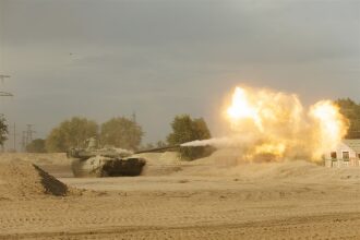 Лазертаг LASERWAR: Групповой портрет отряда на полигоне — №153