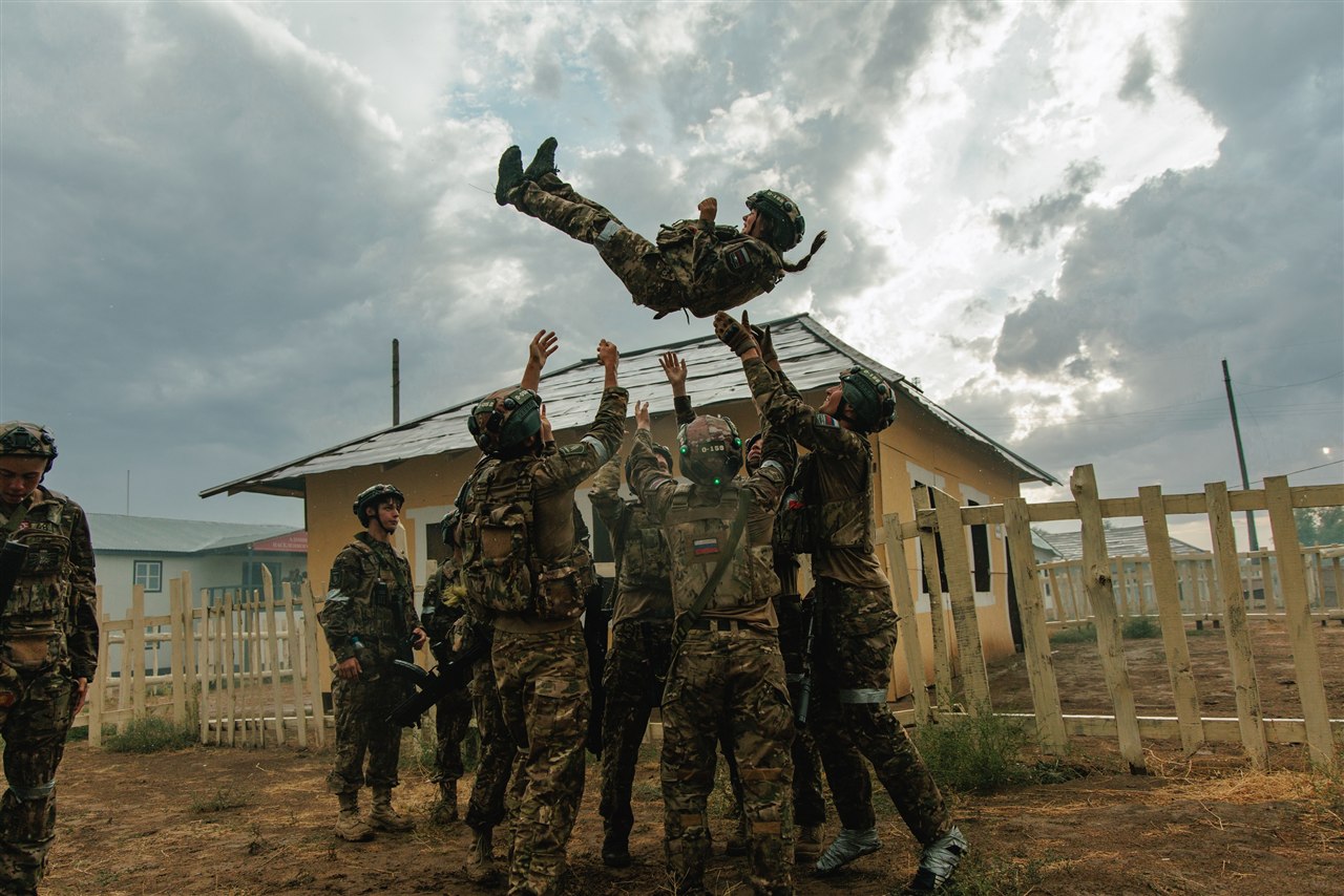 Фото «Зарницы 2.0»: Скрытная позиция в зелени на полигоне — №168