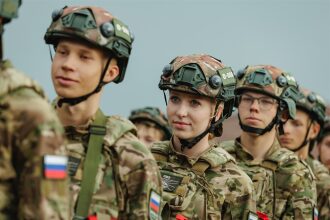 Фото «Зарницы 2.0»: Переход между зонами лазертаг-арены — №186