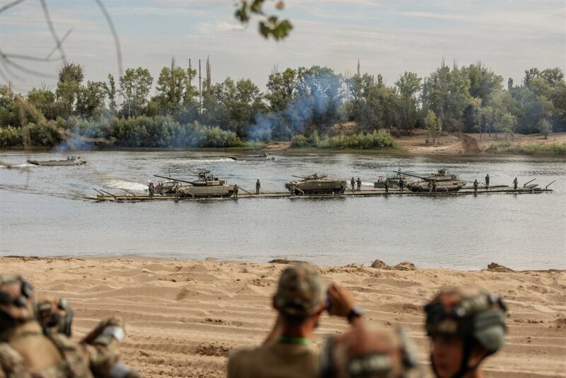 «Зарница 2.0»: Оборона у укрытия на лазертаг-полигоне — №325
