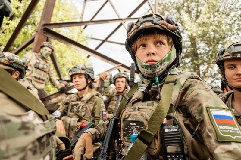Турнир «Зарницы 2.0» LASERWAR: Укрытие за стволом дерева на миссии — №341