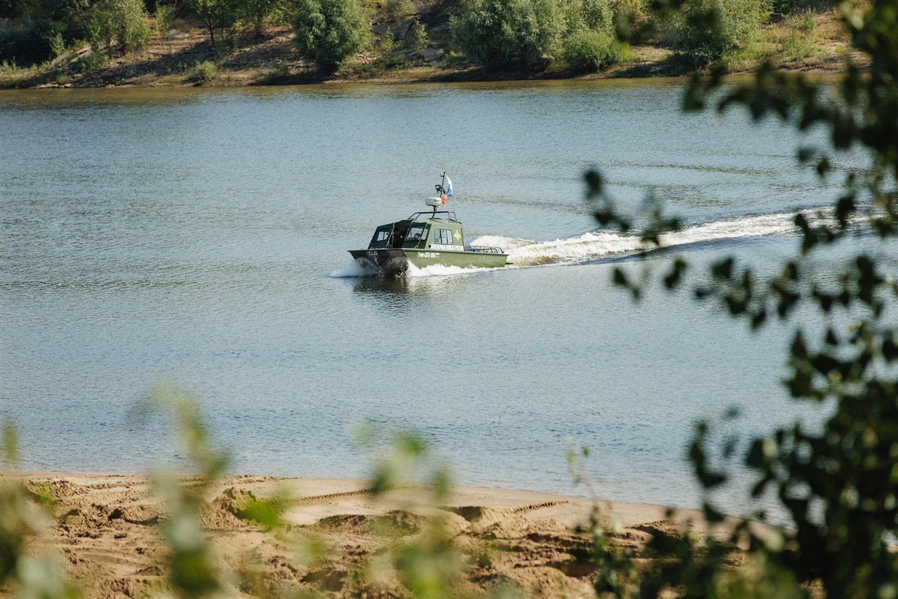 «Зарница 2.0»: строй участников на плацу лагеря «Авангард» на «Зарнице 2.0»